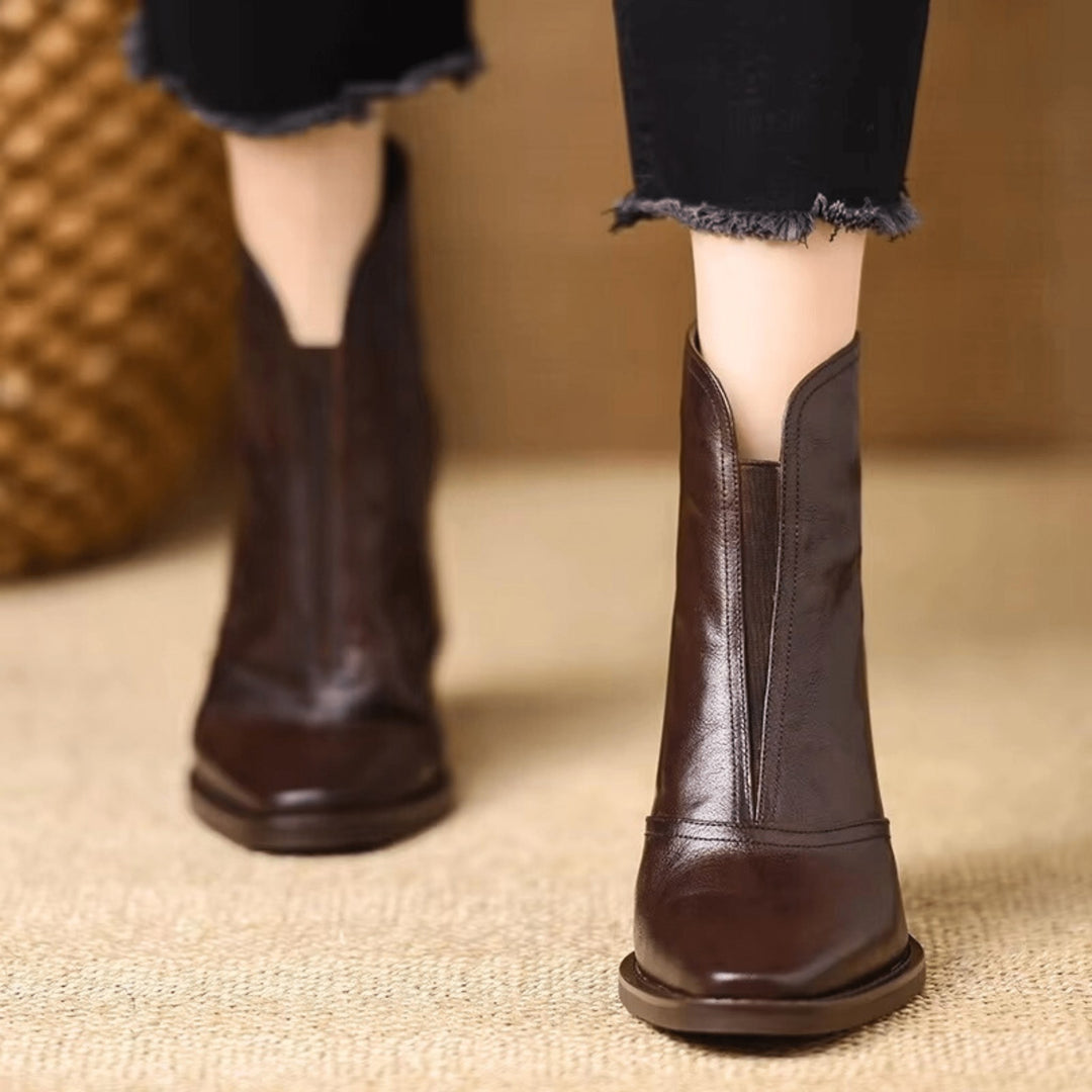 Liva — Elegante støvletter til damer med bred hæl og lynlås (4), NLM Fashion